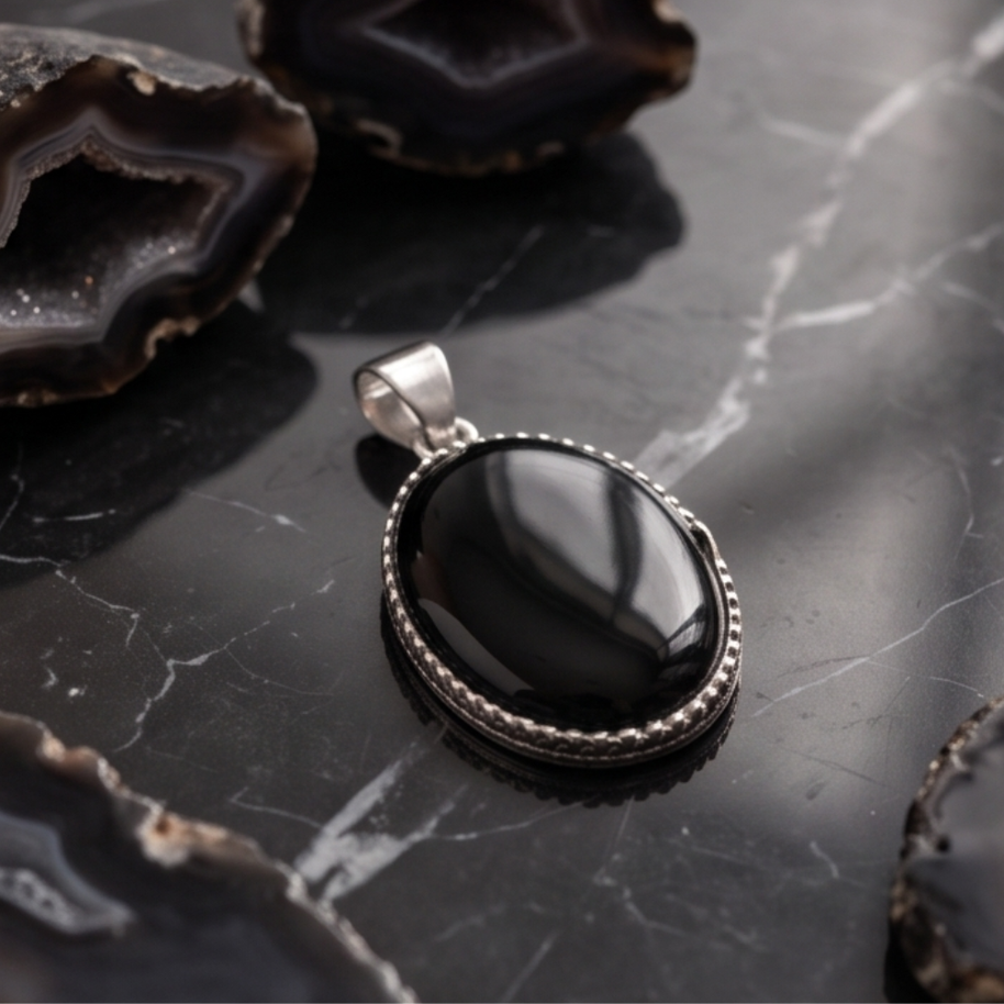 Black Sulemani Hakik Silver-Plated Pendant